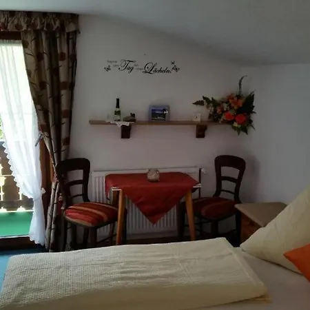 Farm stay Haus Steinlehen Fuchs *