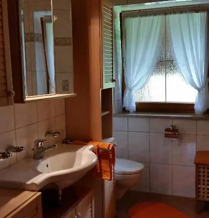Haus Steinlehen Fuchs Farm stay Marktschellenberg